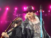 Concerts 2012 0605 paris alphaxl 058 Guns N' Roses